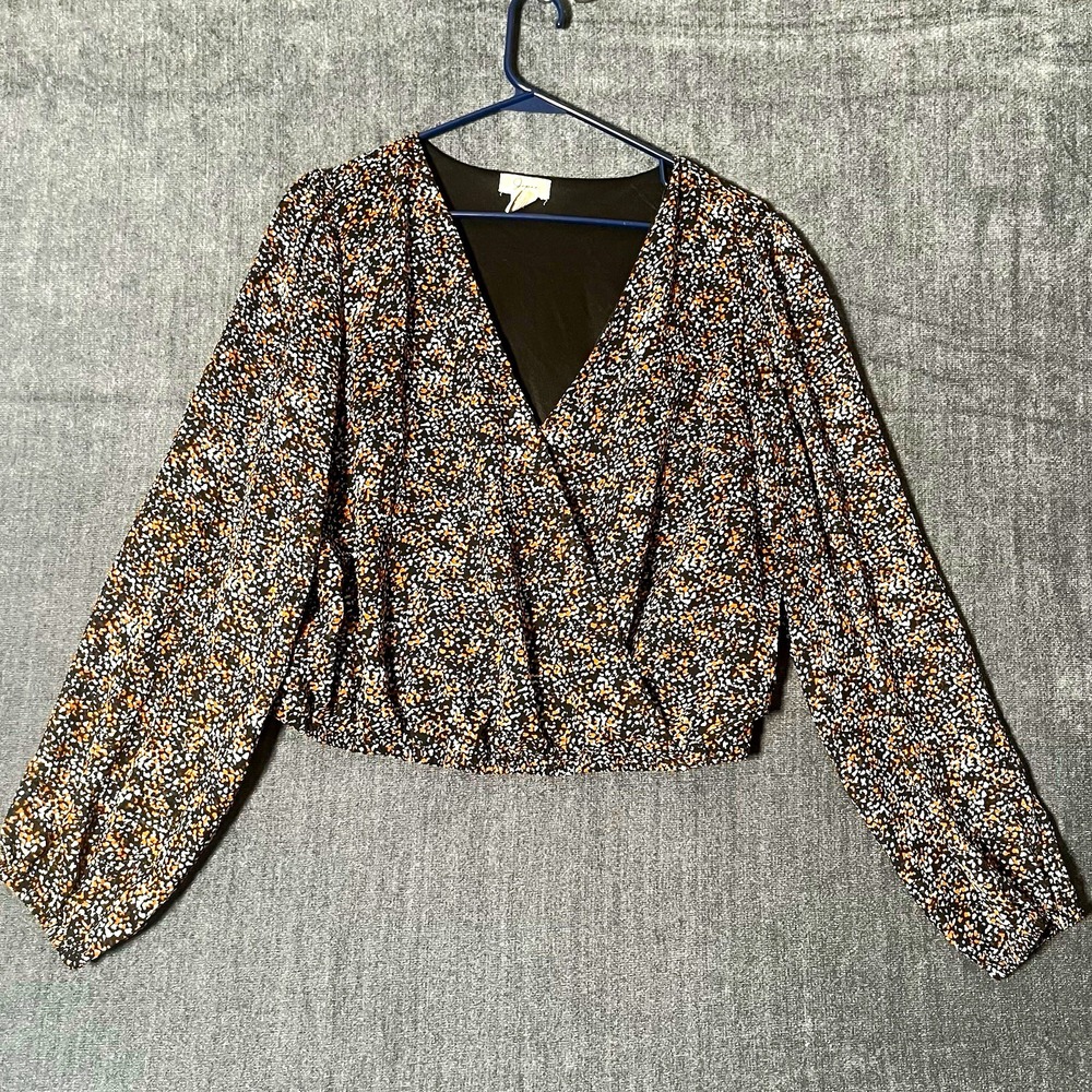 Japna Womens XL Black Brown White Animal Print V-Neck Smocked Cropped Blouse